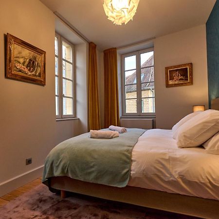 Appartement Montagnon - Les Suites Du Palais - Classe 4 Etoiles, Parking Prive, Vue Cathedrale, 3 Chambres, Primo C0Nciergerie Nevers Exteriör bild