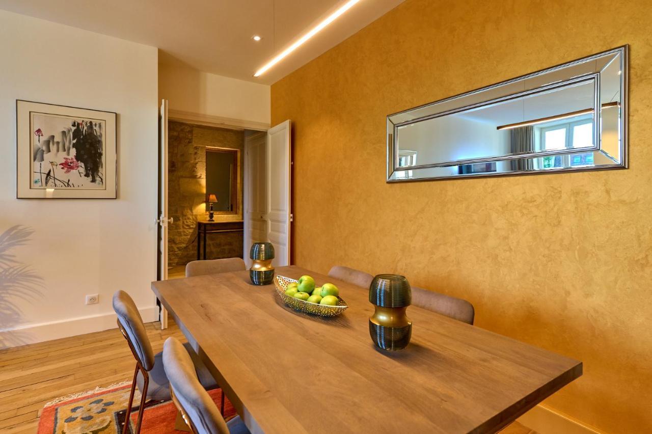 Appartement Montagnon - Les Suites Du Palais - Classe 4 Etoiles, Parking Prive, Vue Cathedrale, 3 Chambres, Primo C0Nciergerie Nevers Exteriör bild