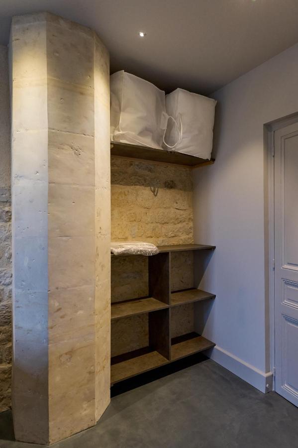 Appartement Montagnon - Les Suites Du Palais - Classe 4 Etoiles, Parking Prive, Vue Cathedrale, 3 Chambres, Primo C0Nciergerie Nevers Exteriör bild